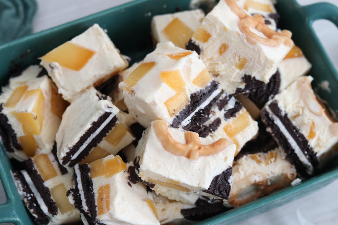 网红甜点,厚切芒果酸奶块,冰凉清爽,夏日必备的做法