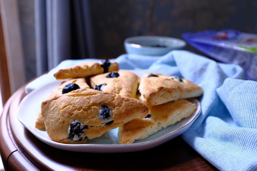 爆浆蓝莓司康Blueberry Explosion Scone