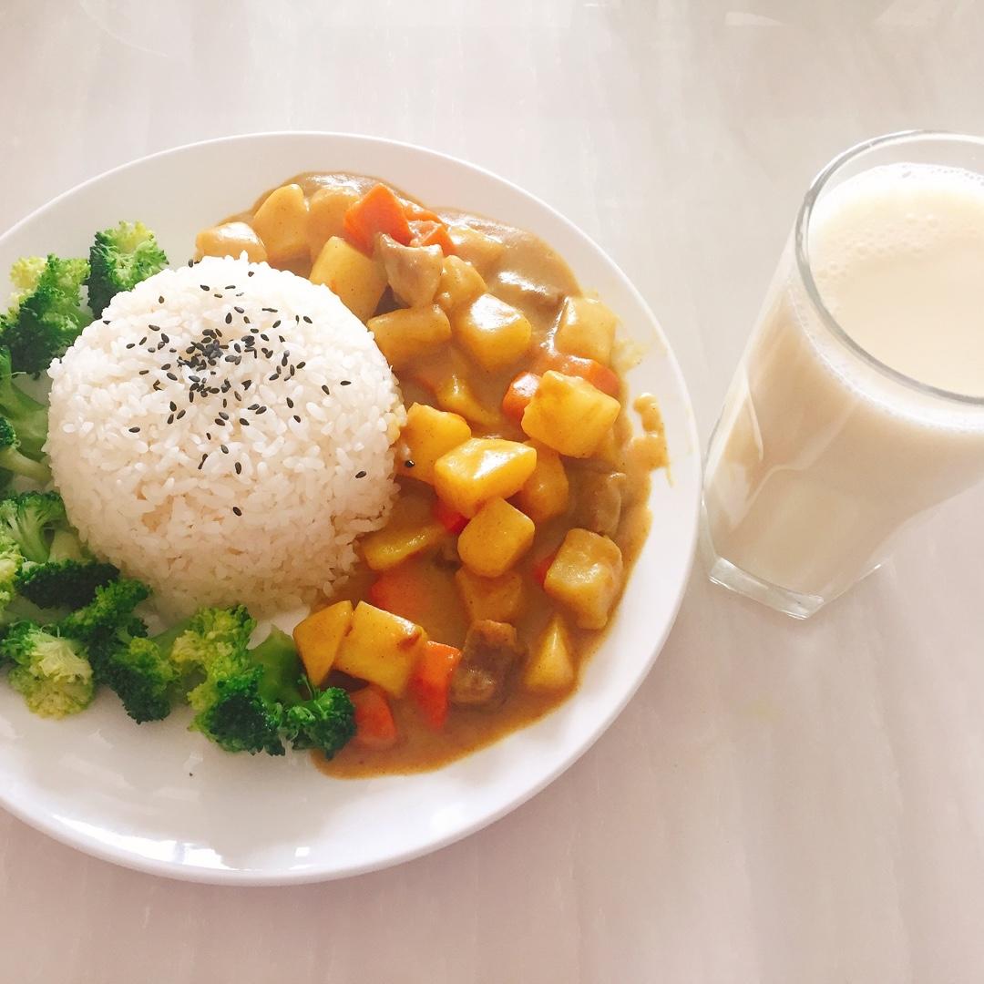 零失败日式咖喱鸡肉饭！！最正宗日本家庭做法！简单又好吃！