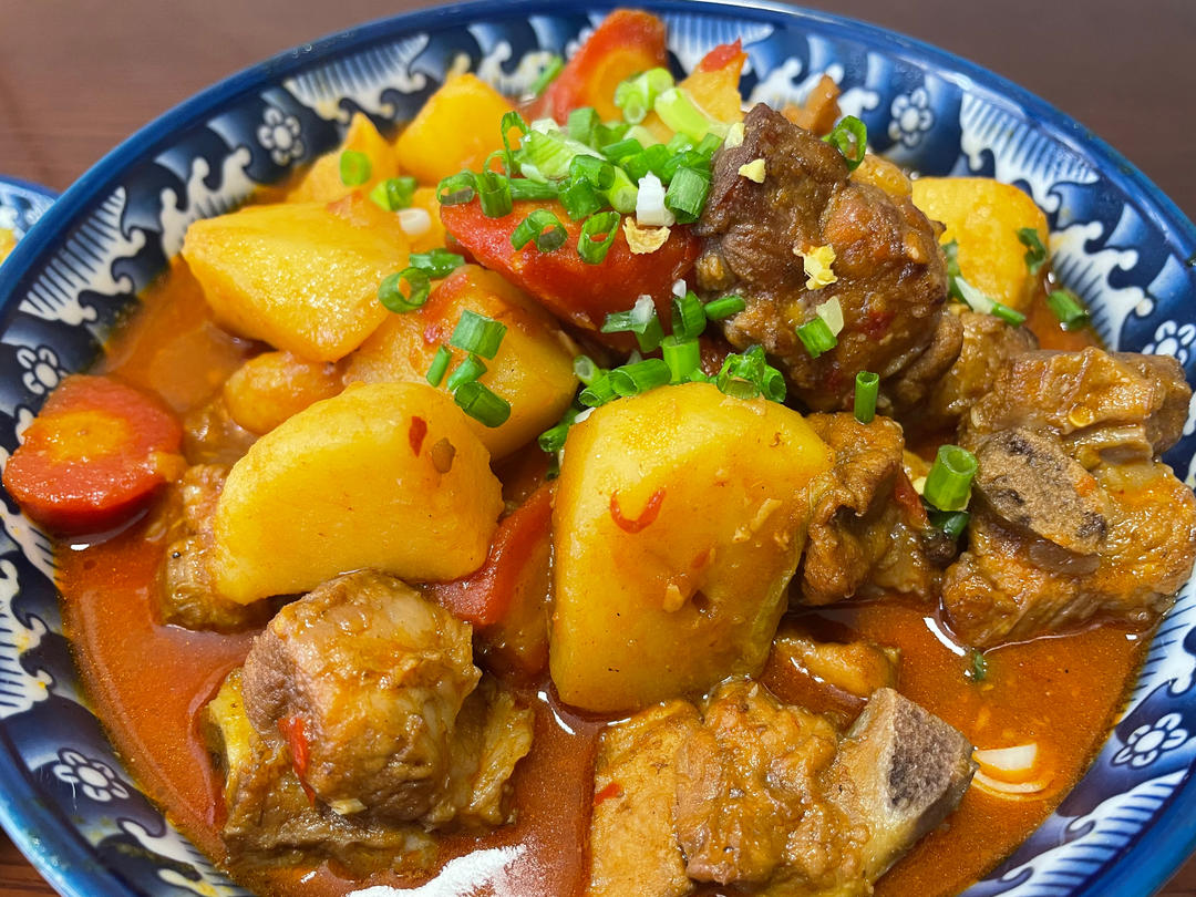 土豆烧排骨