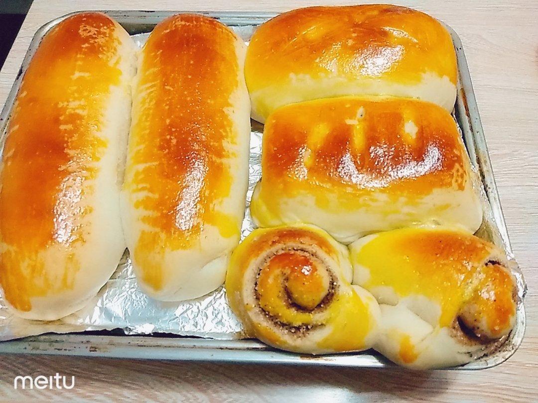 毛毛虫面包