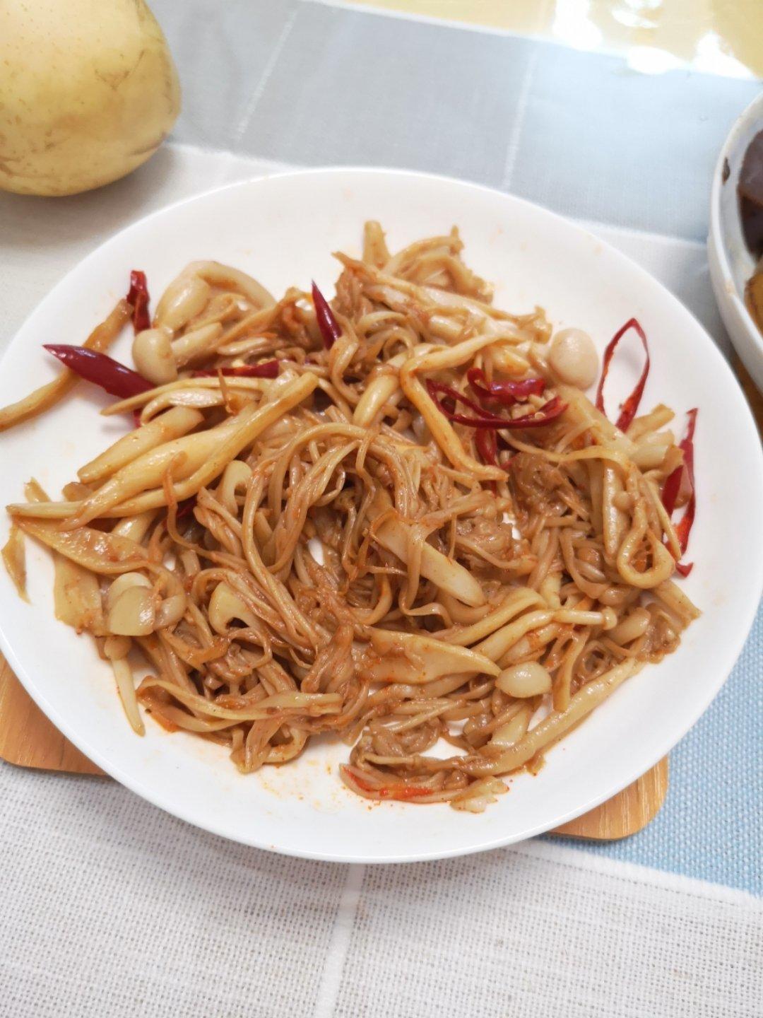 麻辣金针菇