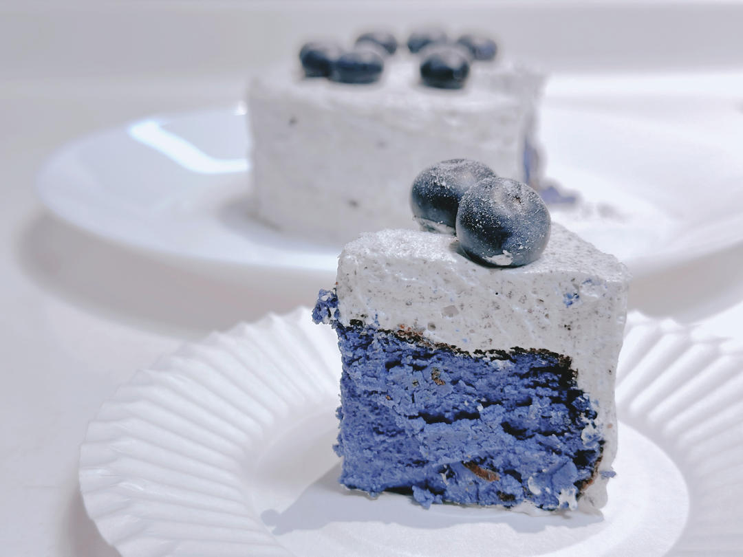 海盐奥利奥巴斯克蛋糕🌃星空蓝配色，高级感拉满，一眼心动～