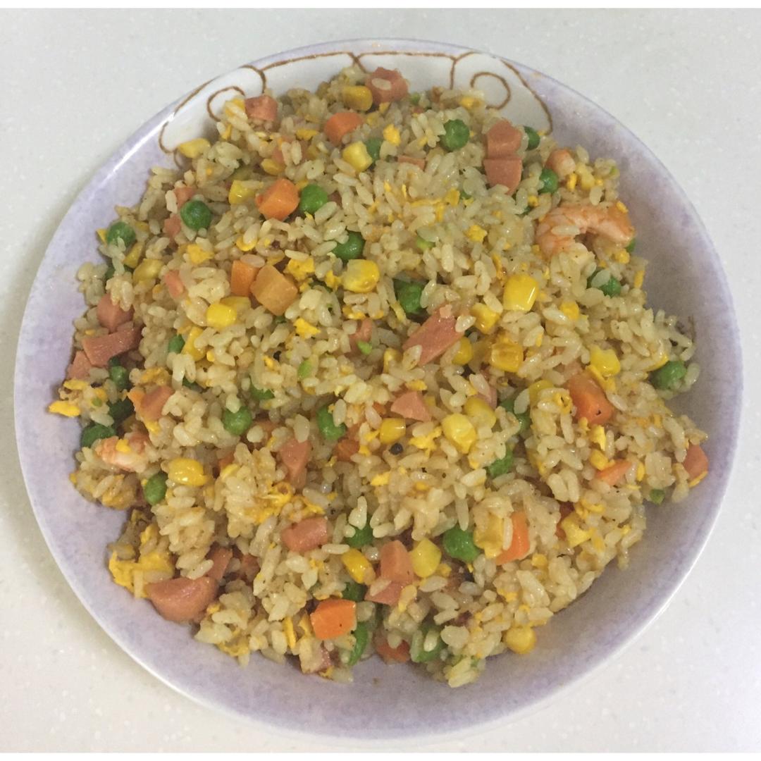 咖喱粒粒炒饭