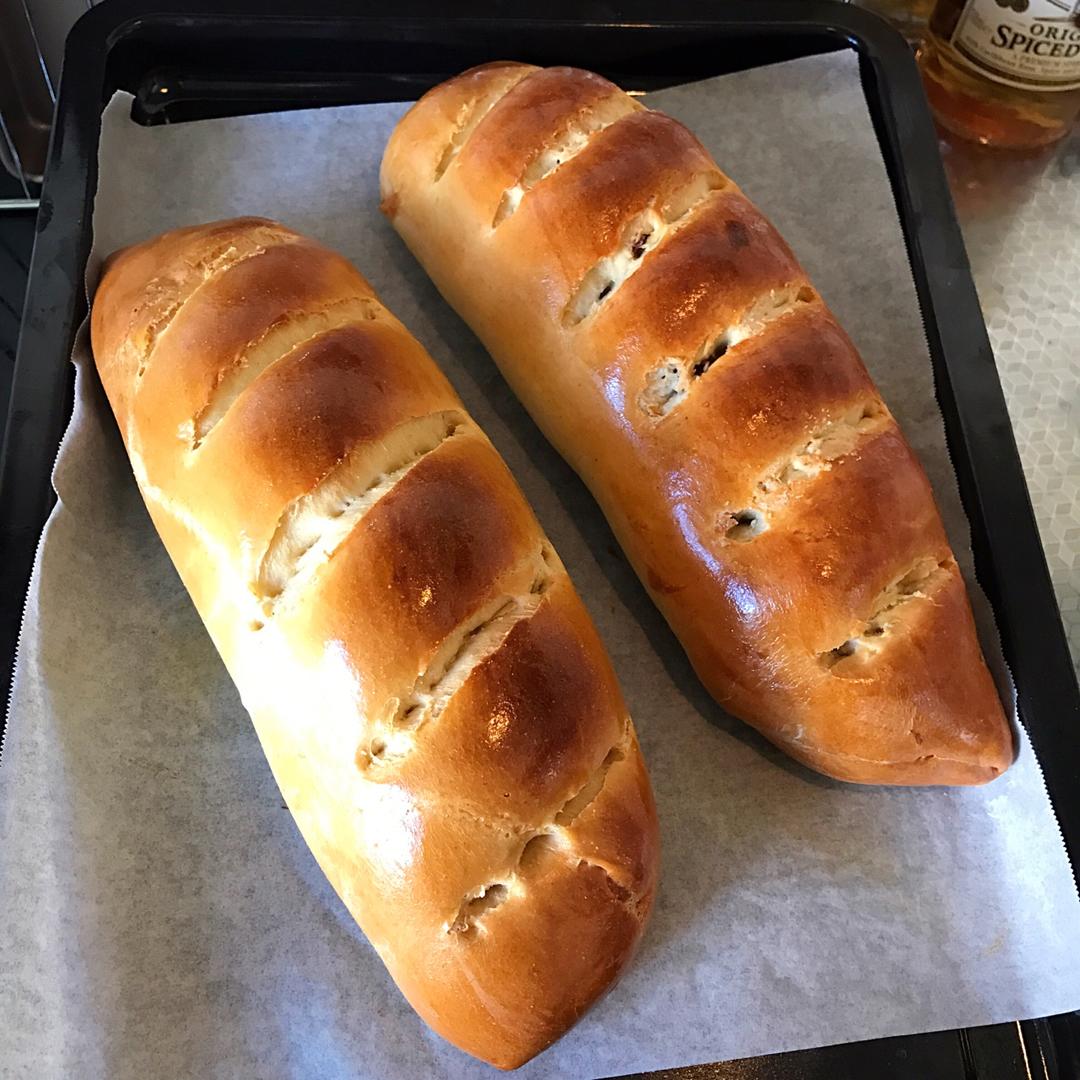 风靡代购店的新疆果仁大列巴