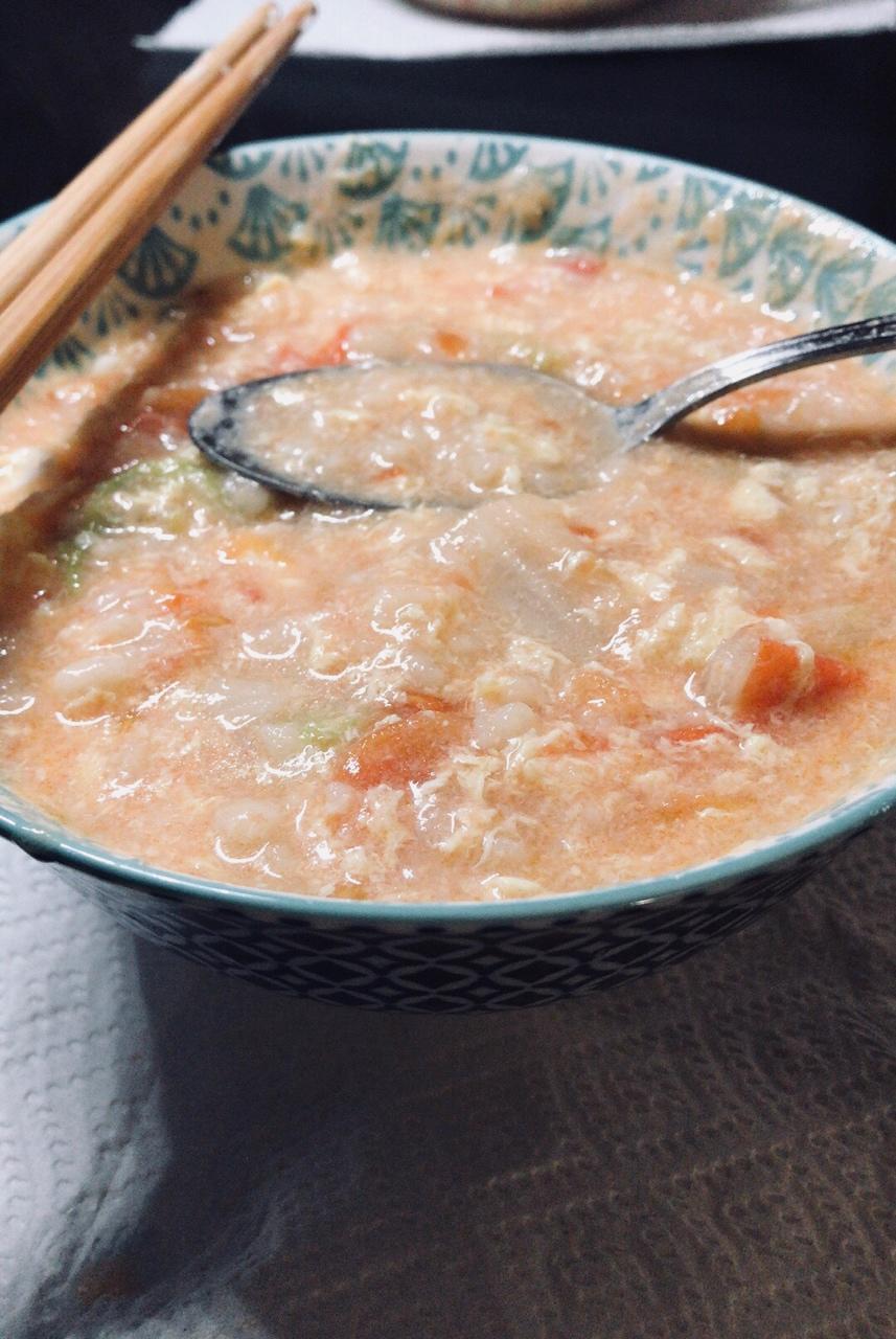 西红柿鸡蛋疙瘩汤
