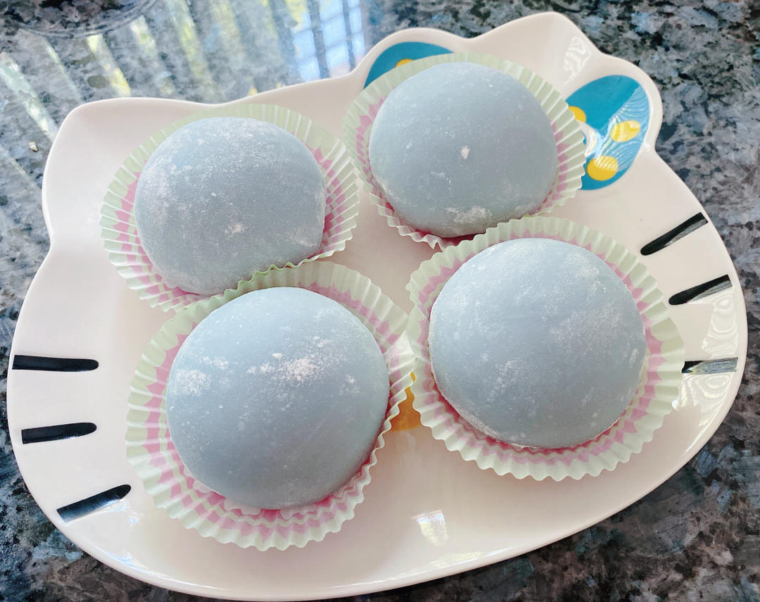 网红甜品🌈雾霾蓝芒果冰皮月亮蛋糕，秒杀雪媚娘