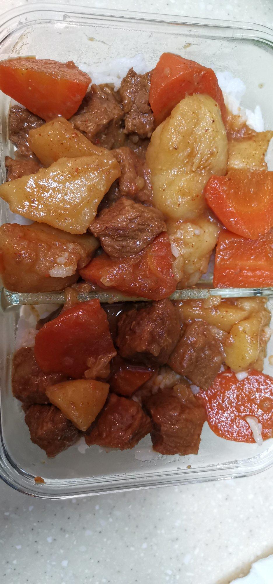 土豆胡萝卜炖牛肉