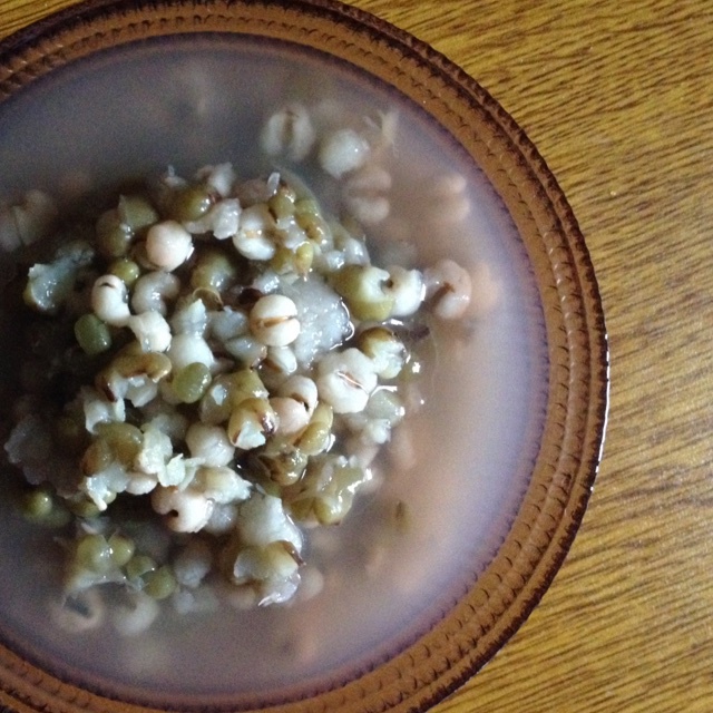 绿豆薏仁粥