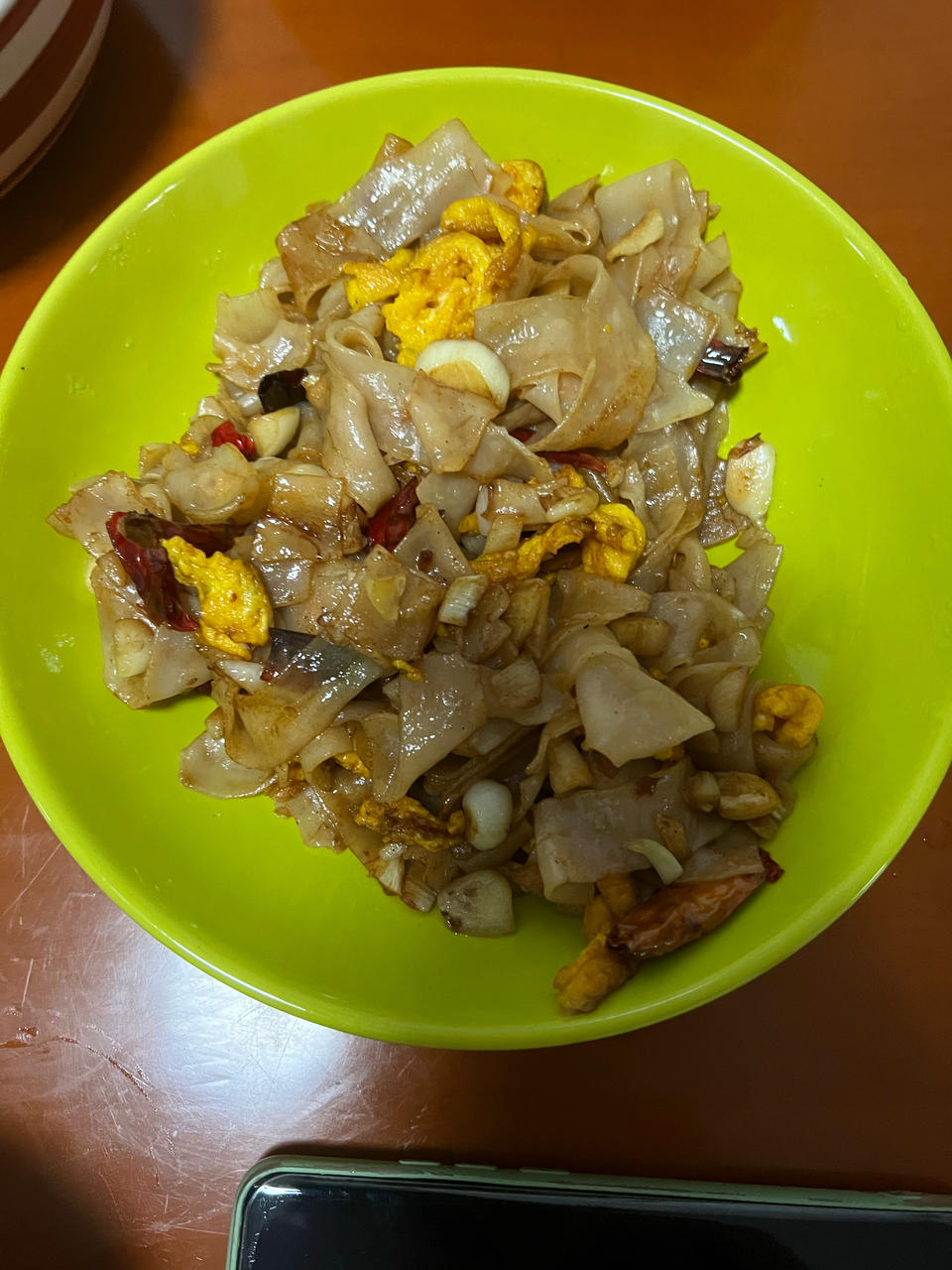 巨好吃的炒河粉