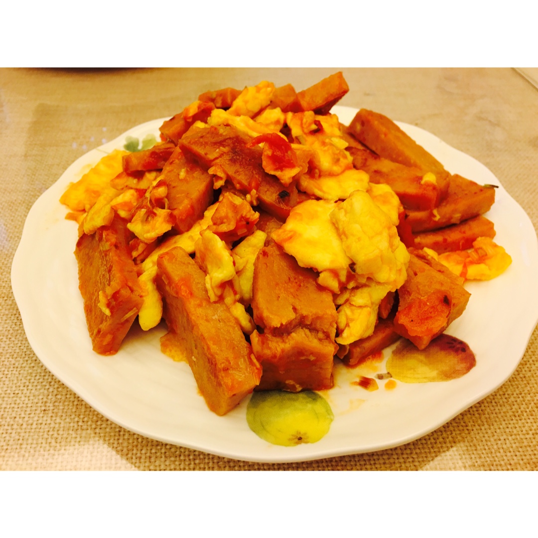 西红柿鸡蛋炒午餐肉