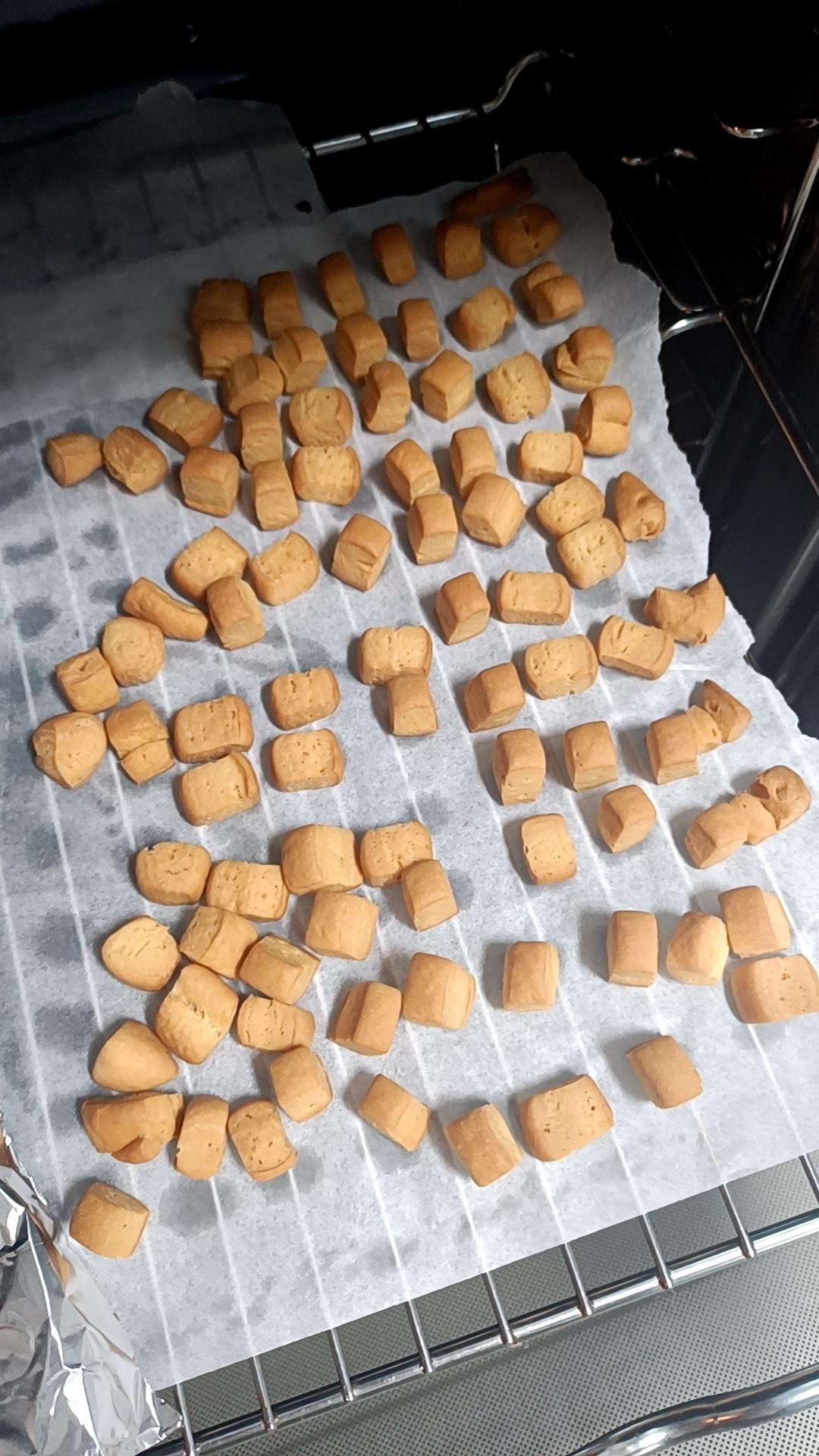 仟吉石头小饼干