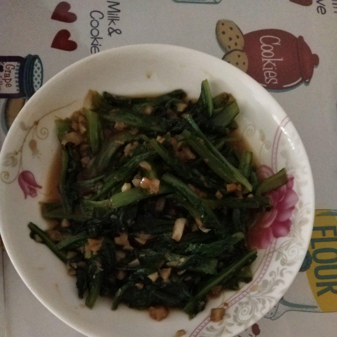 清炒油麦菜