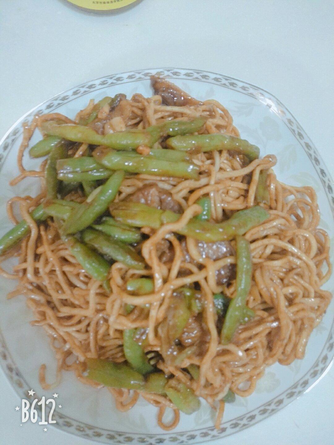芸豆焖面（附万能的腌肉不老的办法）