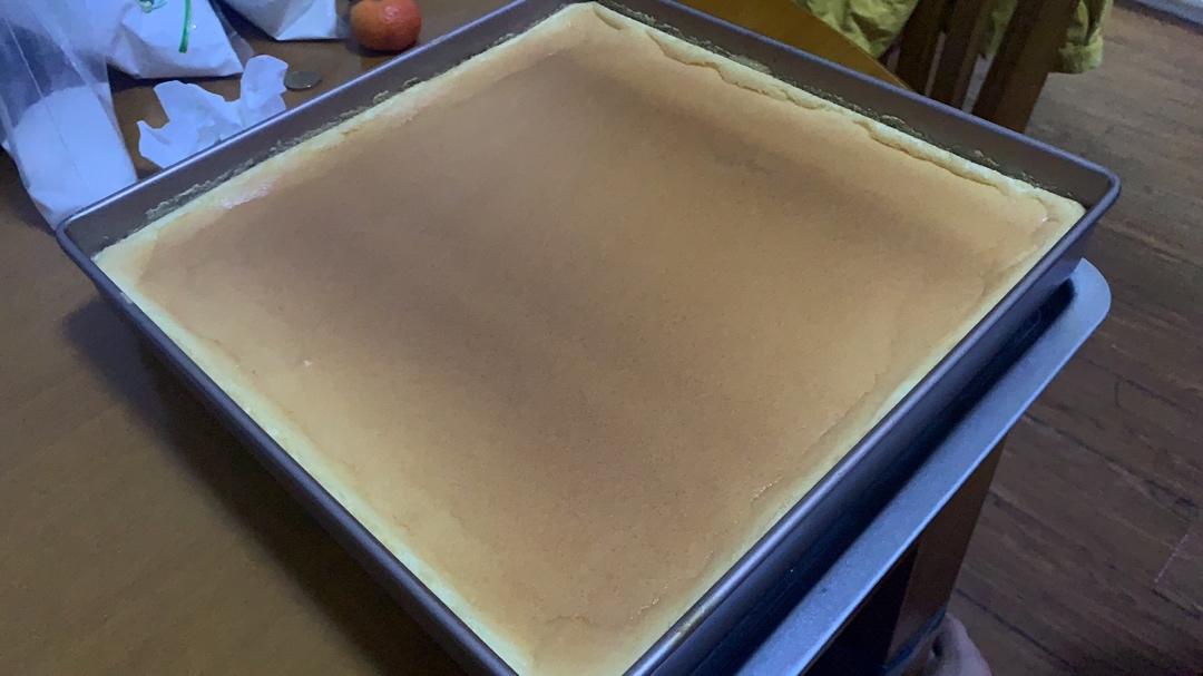 超详细的瑞士卷奶油蛋糕卷原味蛋糕卷的制作方法 饱满不掉皮不开裂（附模具换算方法）