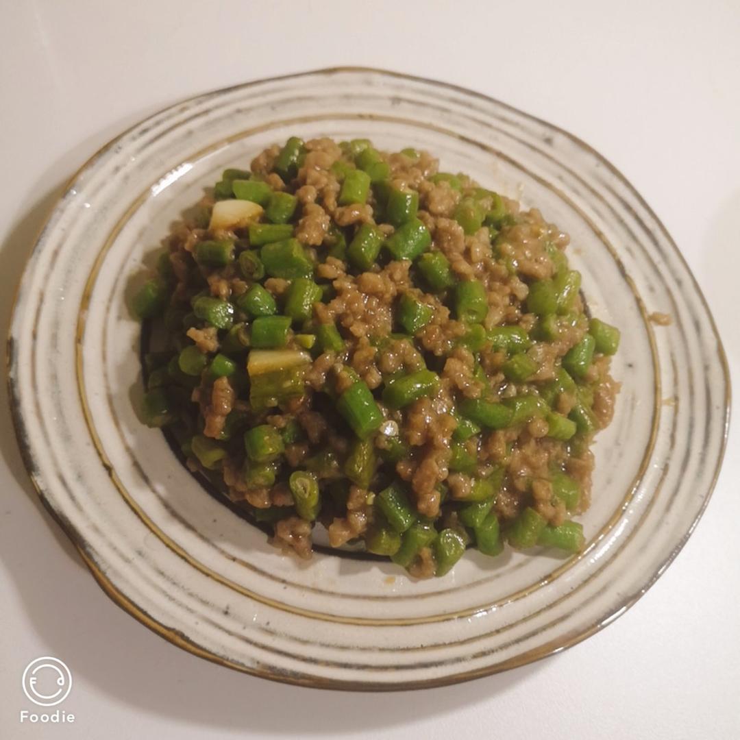 超简单的下饭菜🔥肉末豆角，好吃到流泪