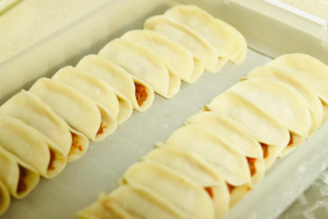 半烫面饺子皮（锅贴、蒸饺、烧卖、剩了还可以烙饼）