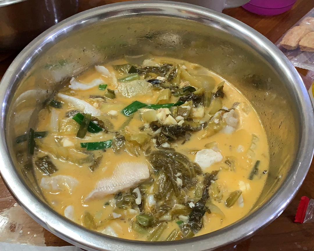夏天开胃酸菜鱼的做法