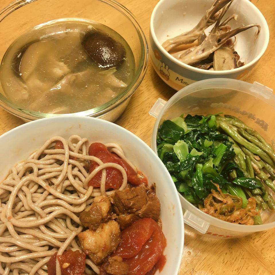 番茄炖带骨牛腩—Staub珐琅铸铁锅