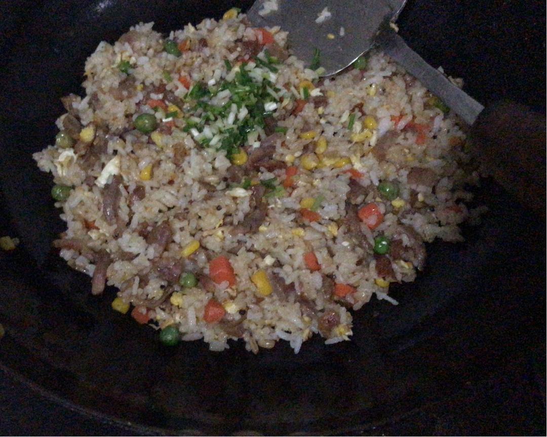 香肠炒饭