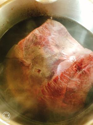 牛肉清汤的做法 步骤2