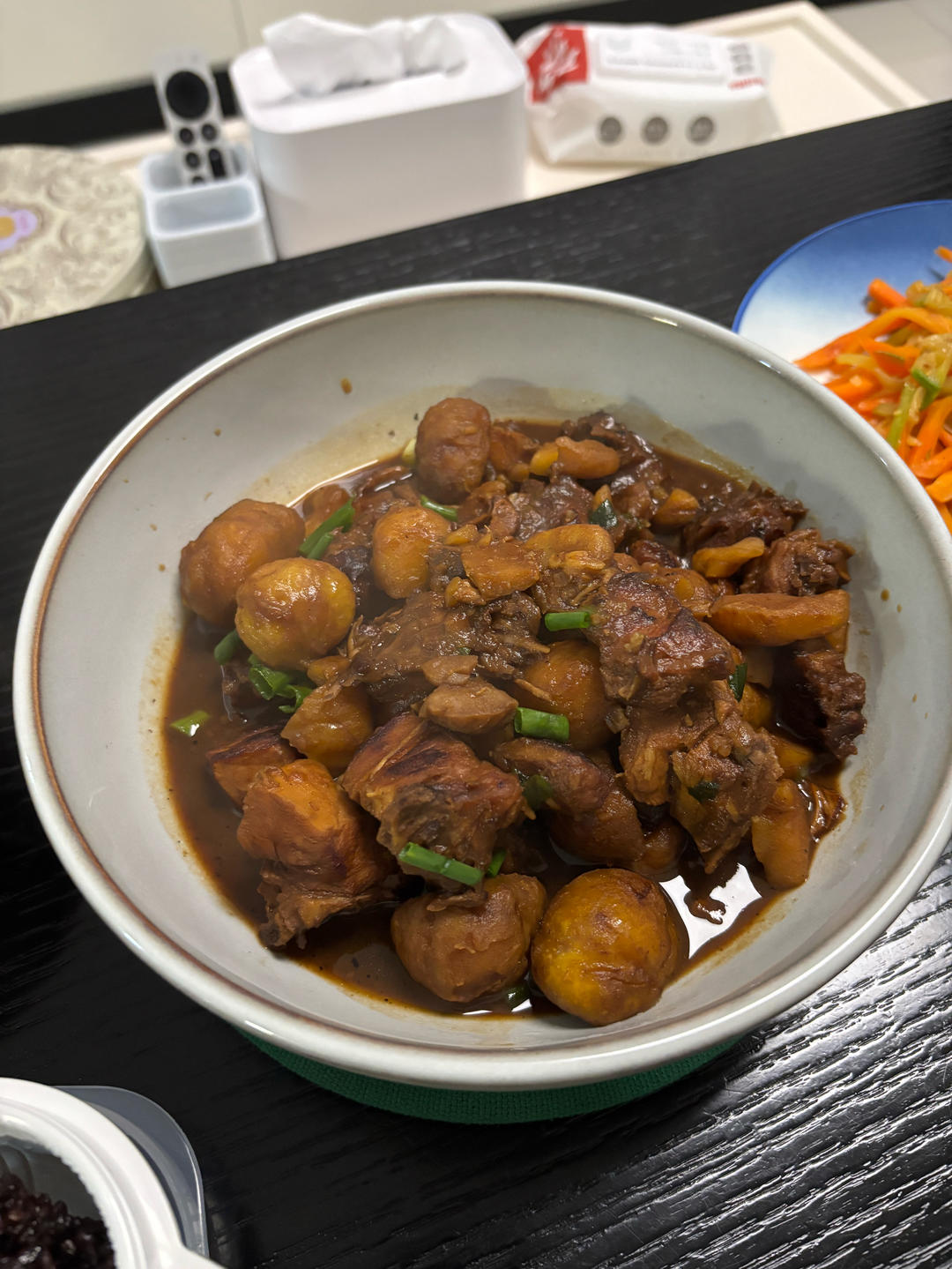 家常美味—板栗烧鸡