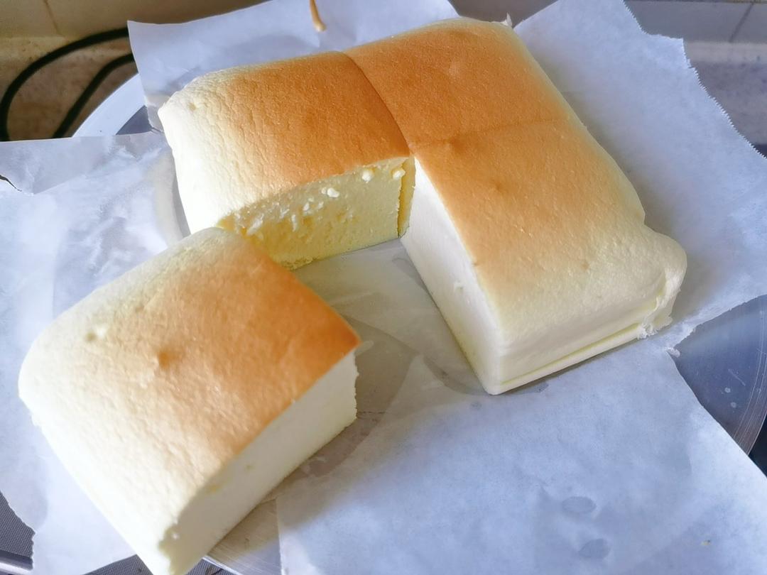 自制酸奶无油低卡伪芝士轻乳酪蛋糕