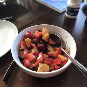 【西餐】水果减肥健康沙拉的做法 步骤1
