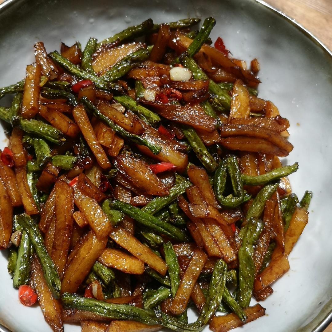干煸豆角土豆