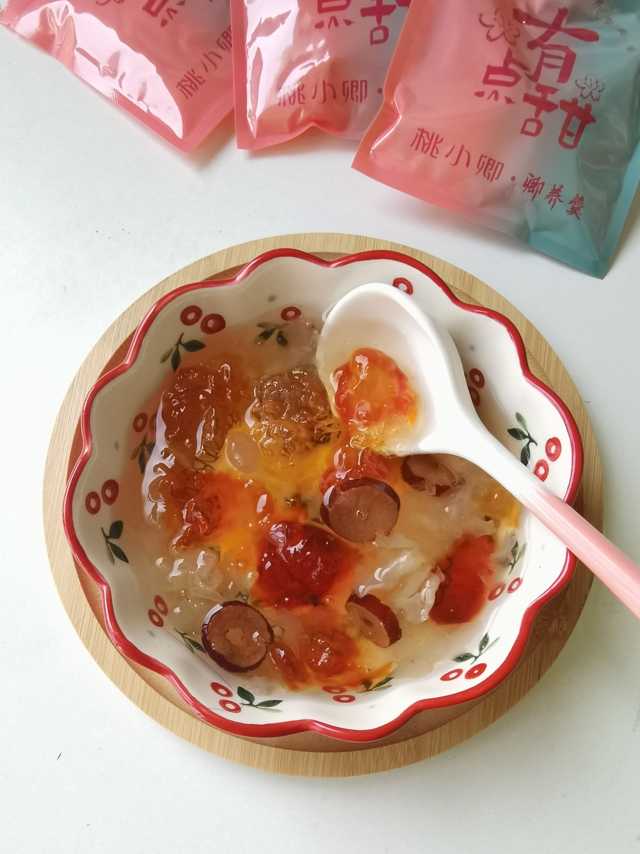 ㊙️一碗顶10片面膜‼️雪燕桃胶皂角米美容羹