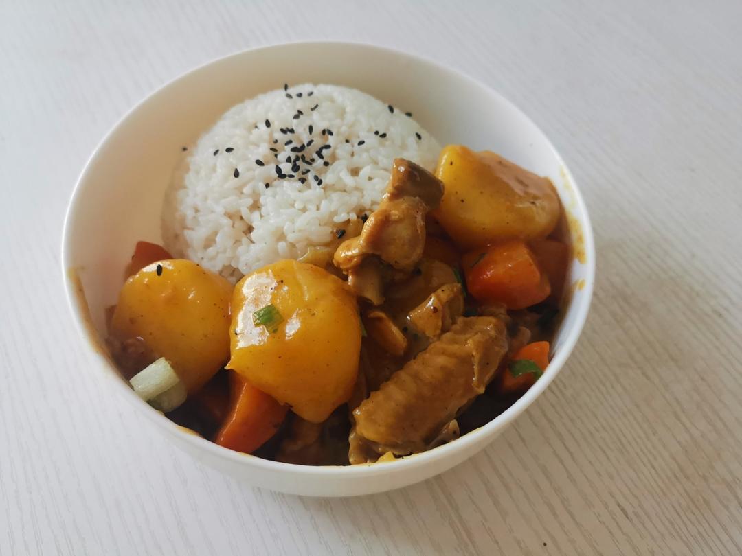 零失败日式咖喱鸡肉饭！！最正宗日本家庭做法！简单又好吃！