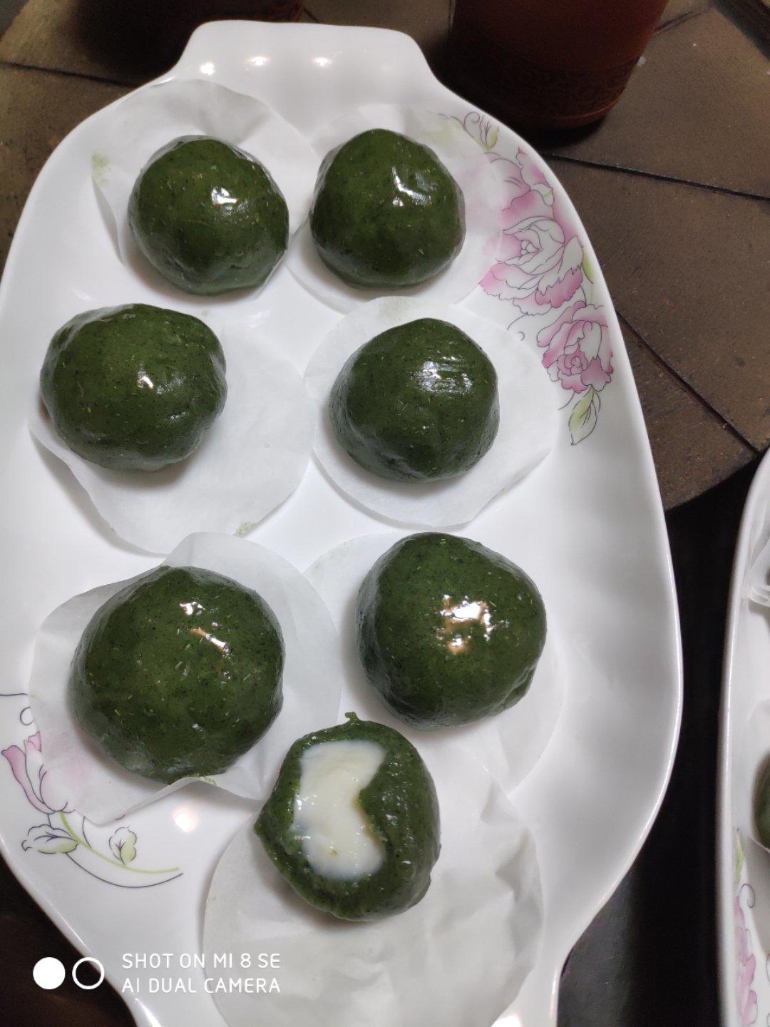 超美味鲜奶青团