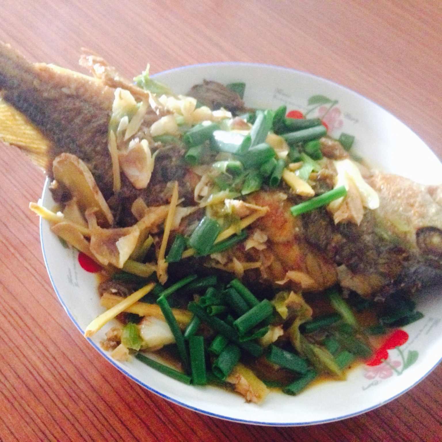 红烧黄鱼—鱼皮不破的小窍门