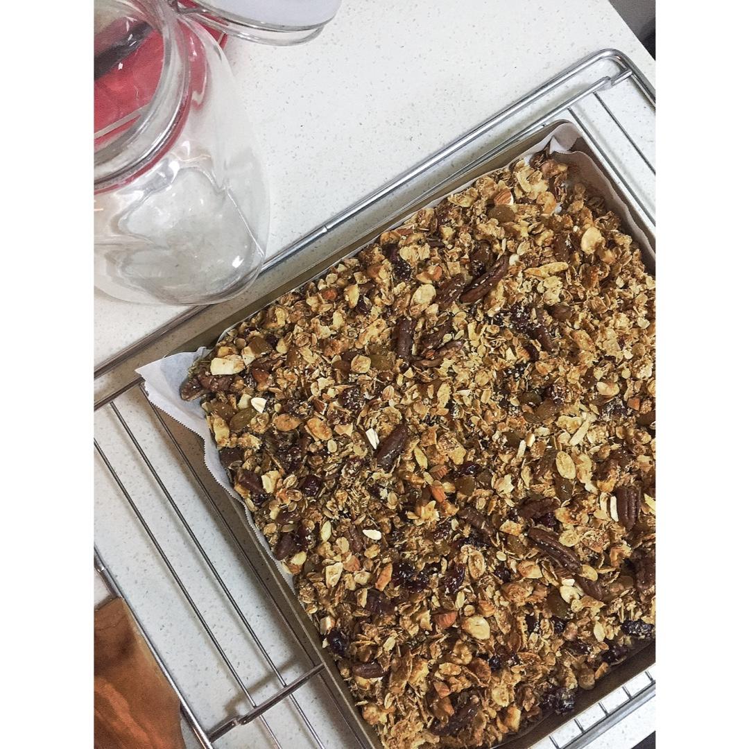 Granola（格兰诺拉麦片）