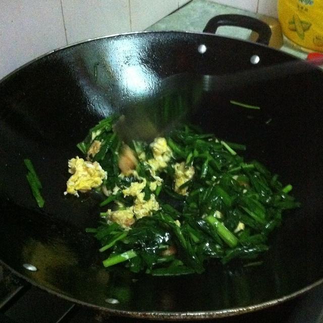 韭菜虾炒蛋的做法 步骤11