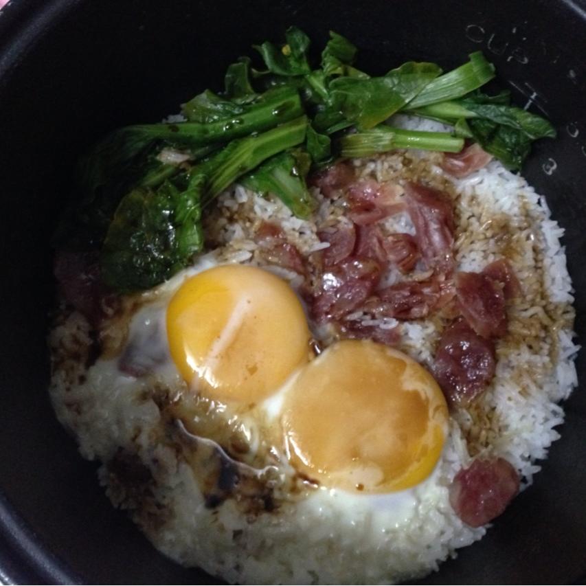 【电饭煲腊肠煲仔饭】