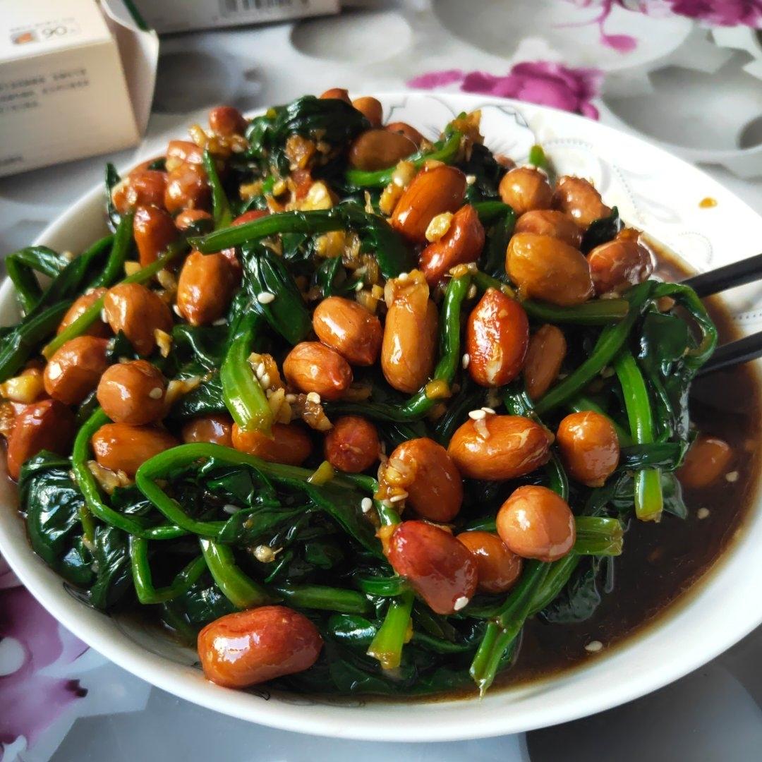 凉拌菠菜(家传秘方)