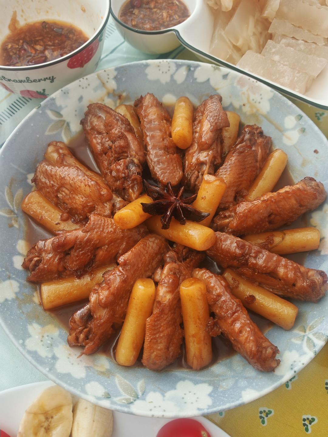 可乐鸡翅年糕❗好吃到爆❗一分钟就能学会