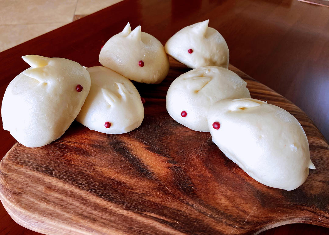 小白兔豆沙包🐰