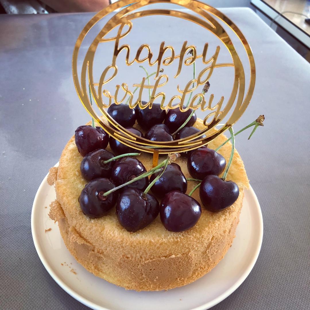 简单好做的8寸戚风蛋糕