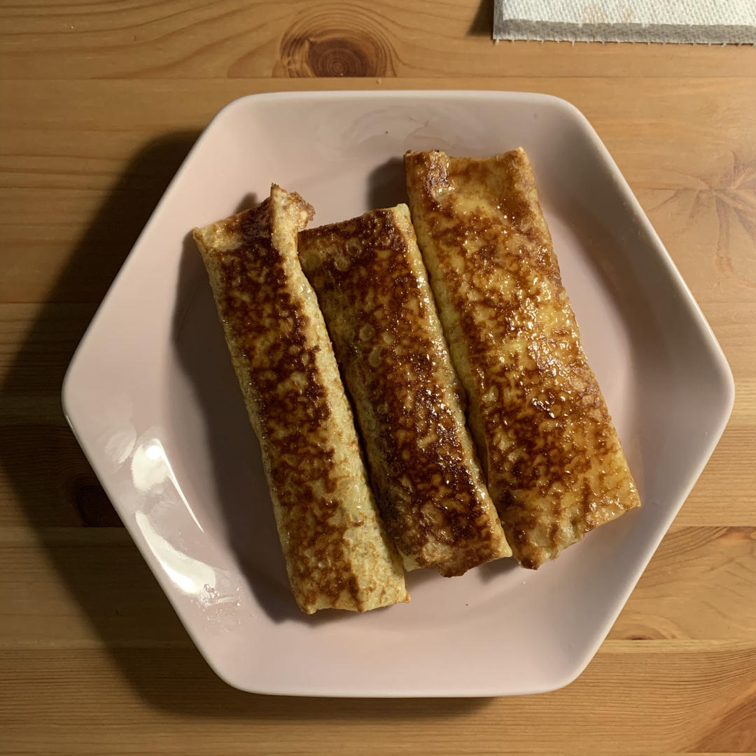 Custard Pancakes with Rum