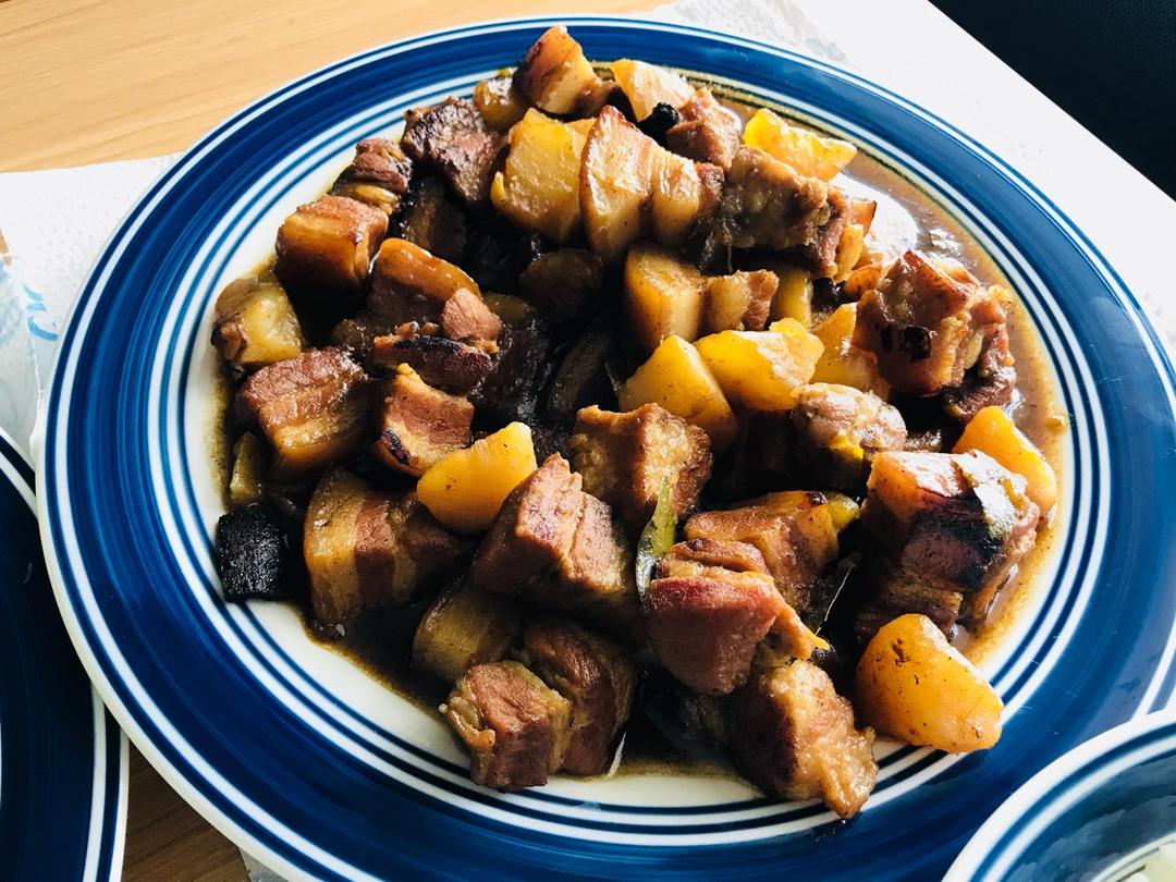 堂妈小厨——小土豆红烧肉