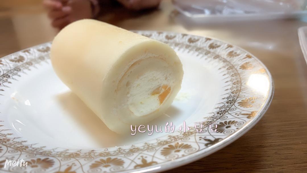 亲爱的蛋糕卷，最简单的小四卷，附：菠菜奶油蛋糕卷菠菜汁的处理方法