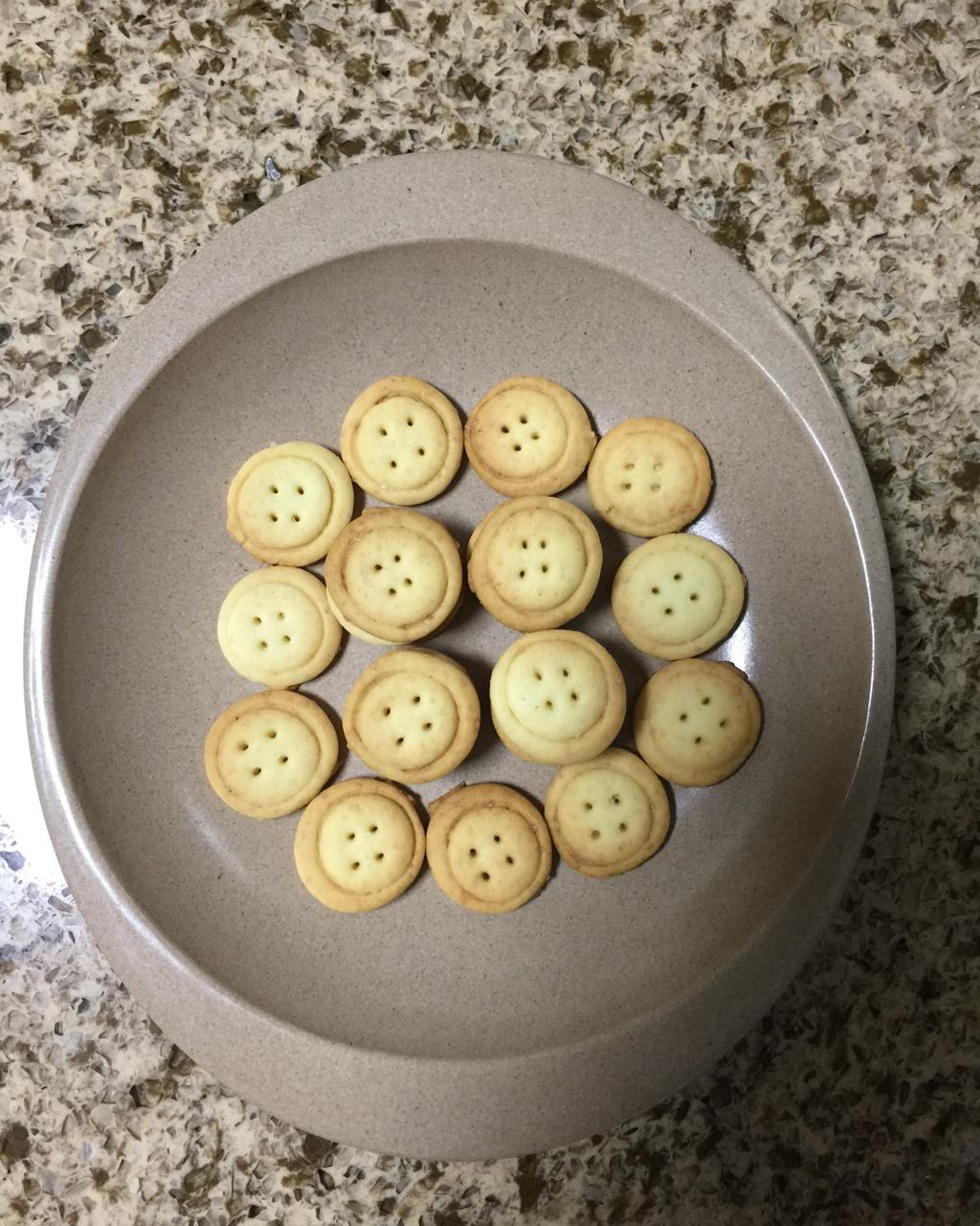 纽扣饼干┃萌到没朋友