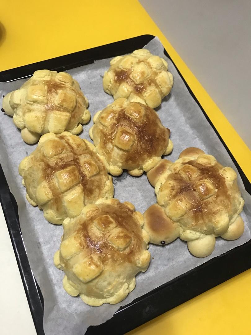 《Tinrry+》菠萝包（手揉教程）（帅帅小厨）