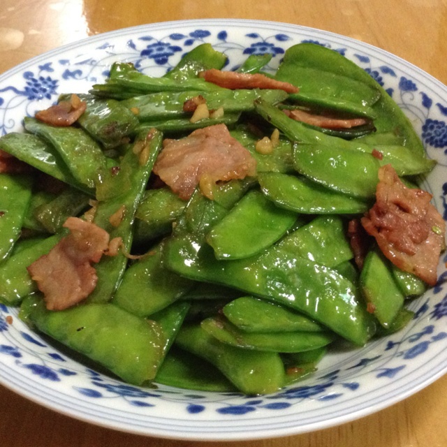 蒜蓉培根脆炒荷兰豆