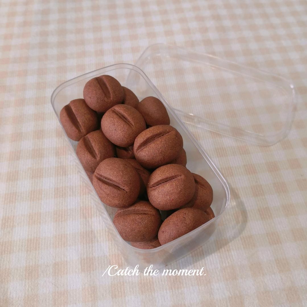 以假乱真的咖啡豆小饼干