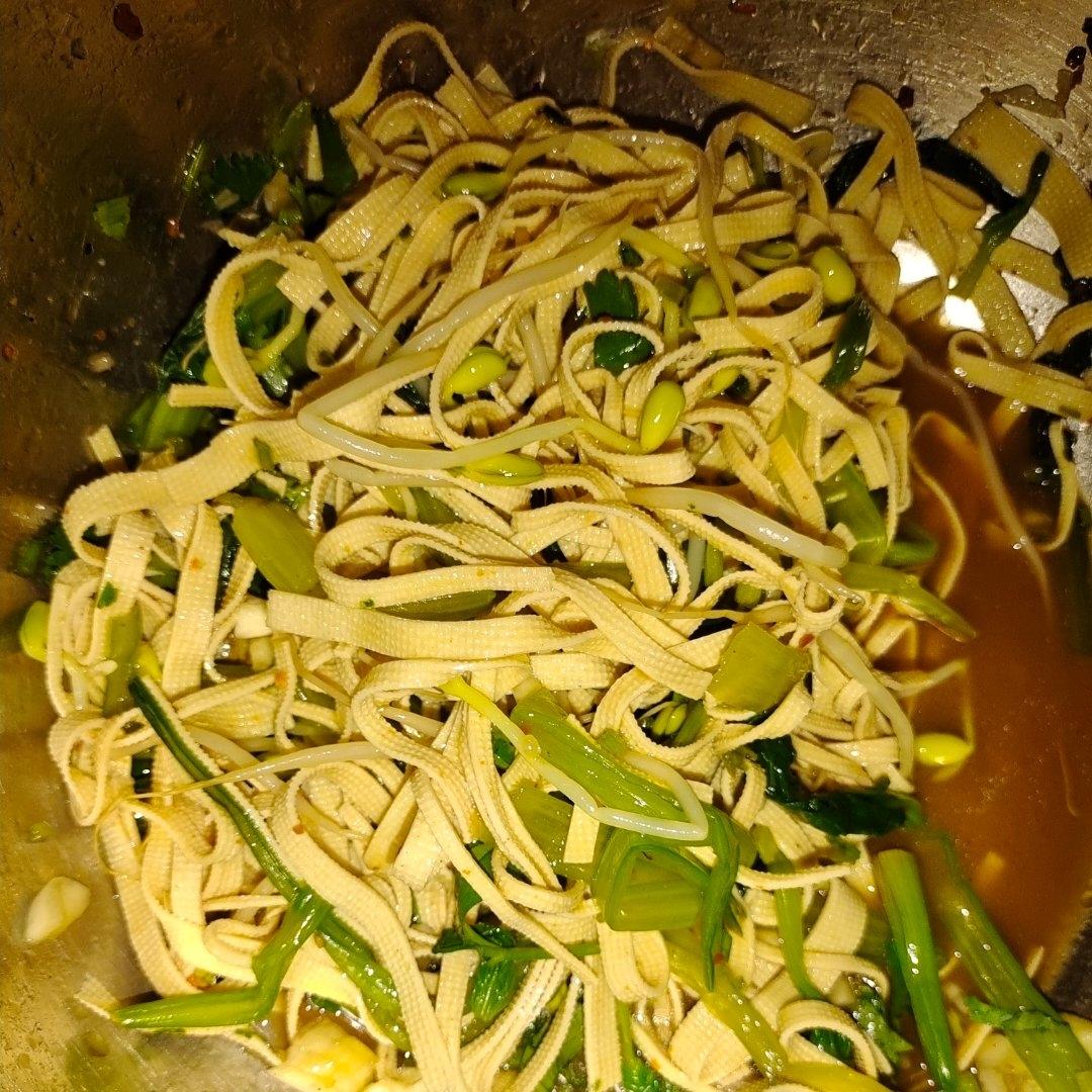 低脂凉拌菠菜豆腐皮