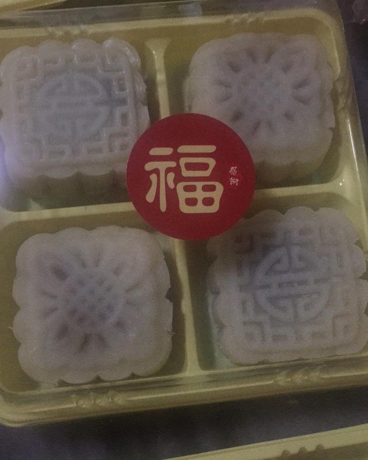 好吃到哭的冰皮月饼（细腻绿豆沙/榴莲）