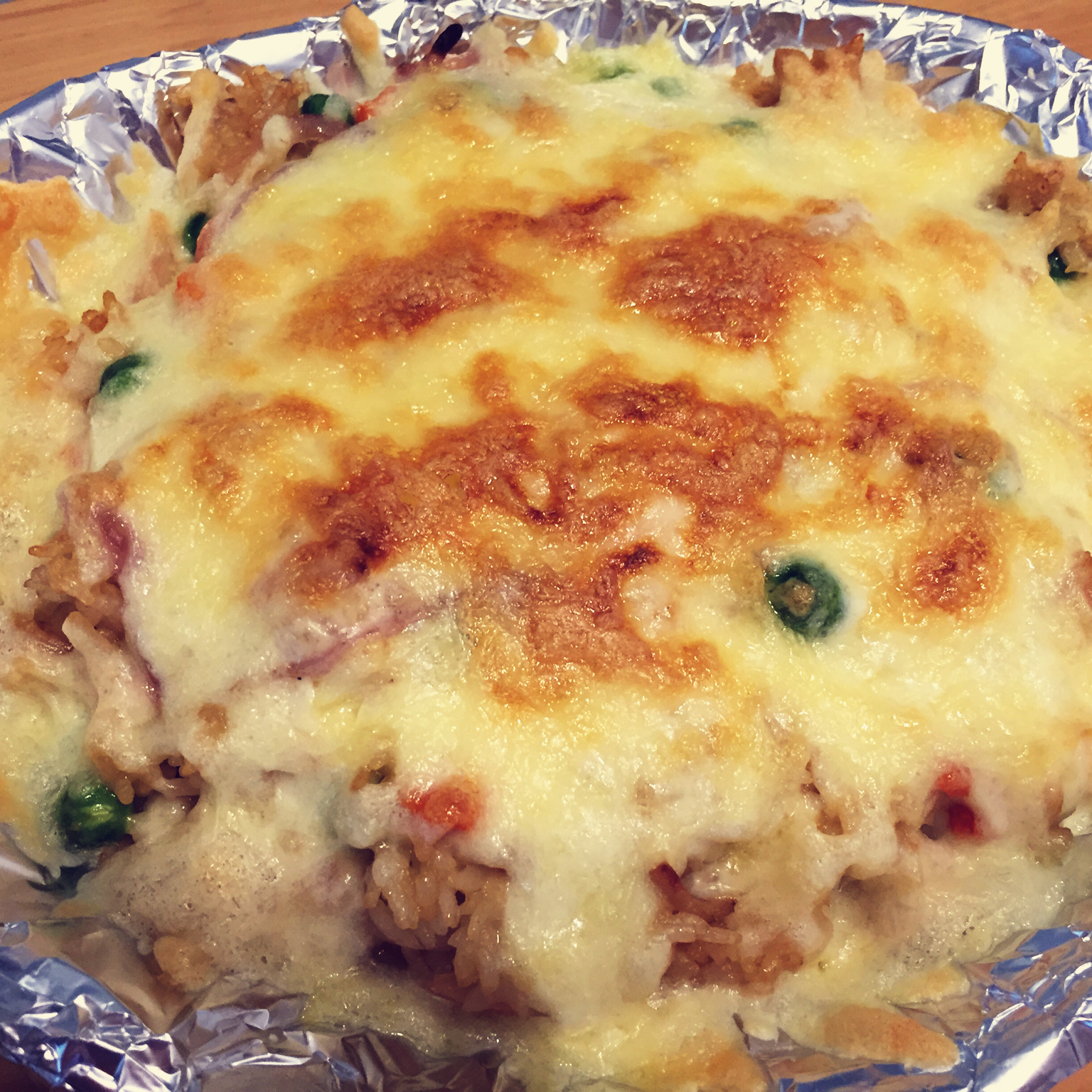 海鲜焗饭 Seafood Fried Rice with Cheesy Topping